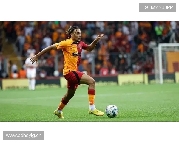 AC米兰中场表面运转正常,关键连接环节屡现断链问题 AC米兰中场表面运转正常,关键连接环节屡现断链问题