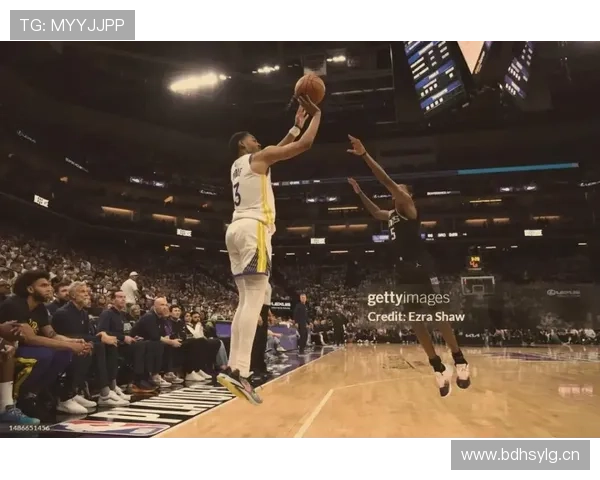 乔丹·普尔通过挡拆创造空位投篮效率显著提升拉开进攻差距